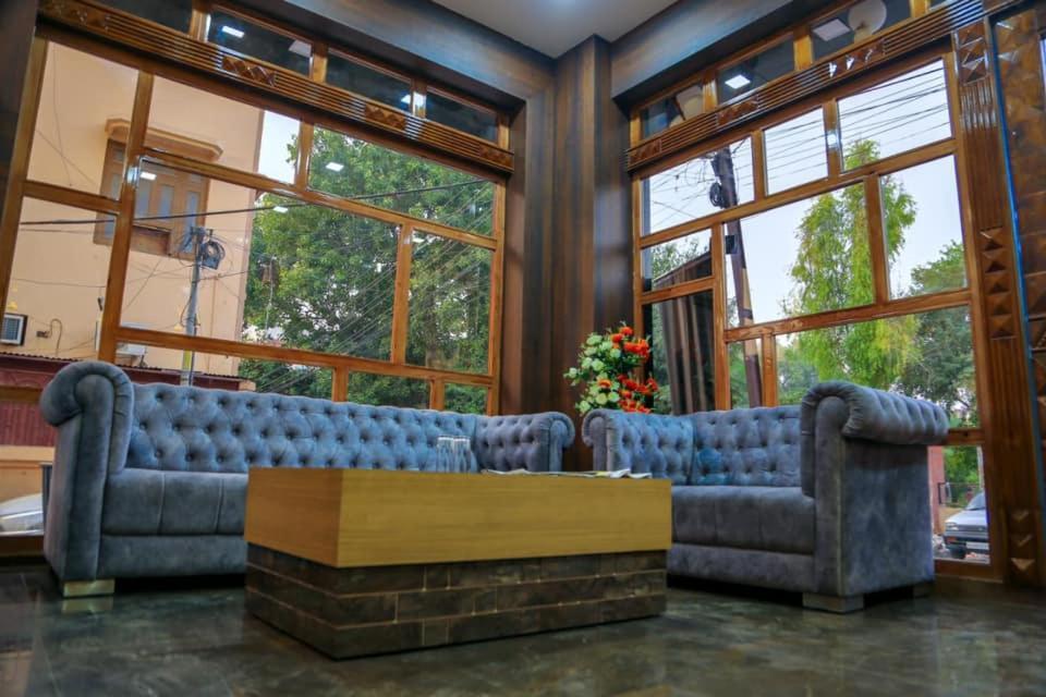 Amor Hotel Ganganagar Екстер'єр фото