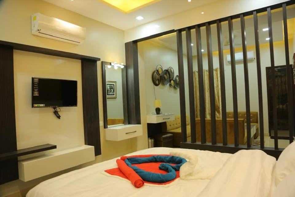 Amor Hotel Ganganagar Екстер'єр фото